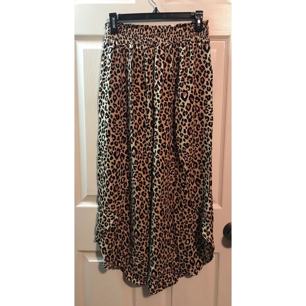 Midi cheetah print skirt